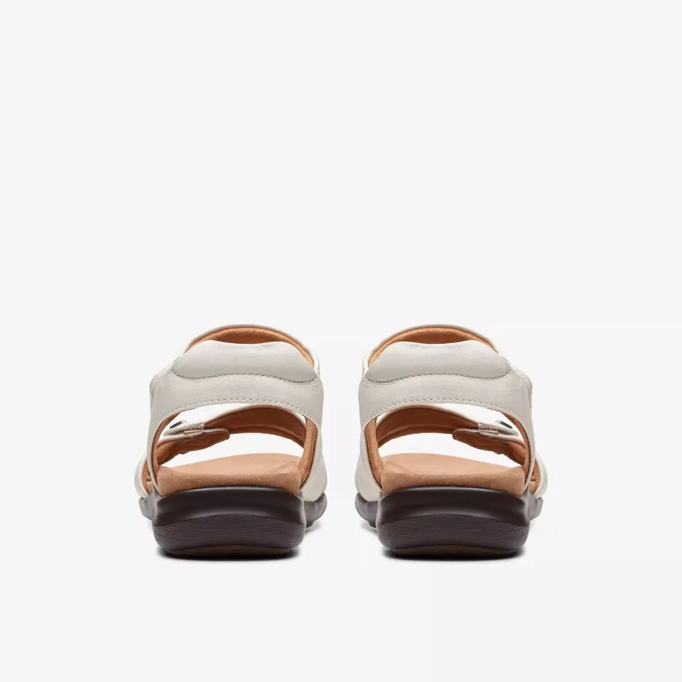 Clarks Women's Kitly Ave Bronze | Off White | Black Leather