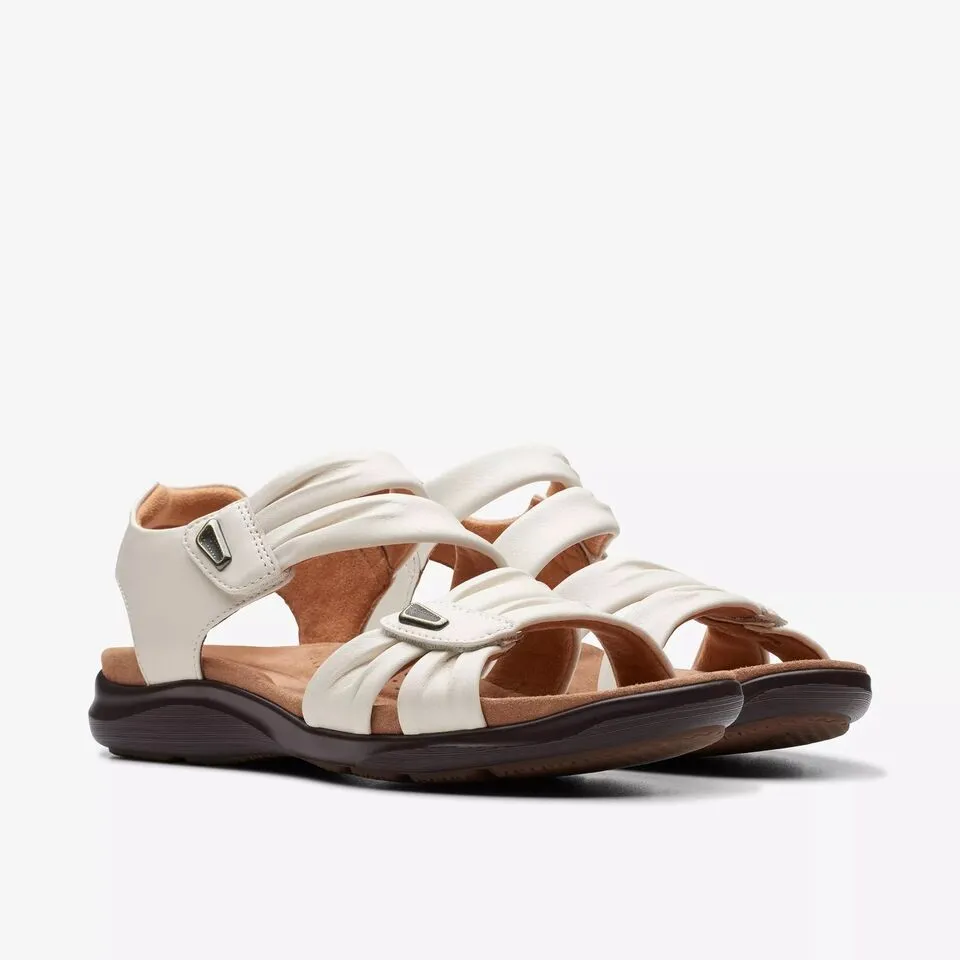 Clarks Women's Kitly Ave Bronze | Off White | Black Leather