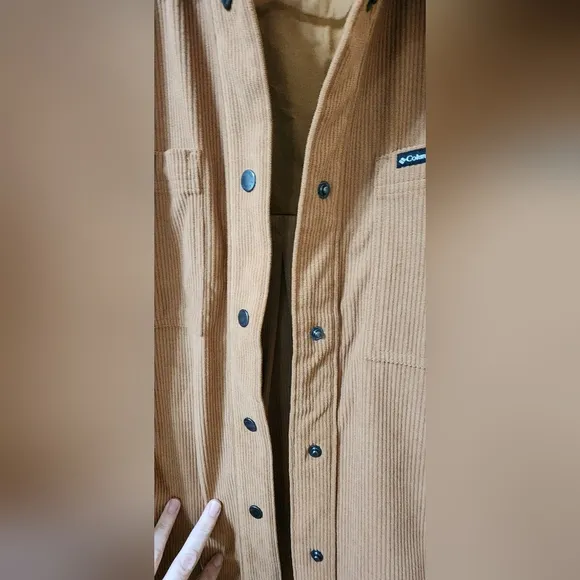 Columbia Women's Blue Point Creek Corduroy Shirt Jacket, Camel Brown, Small