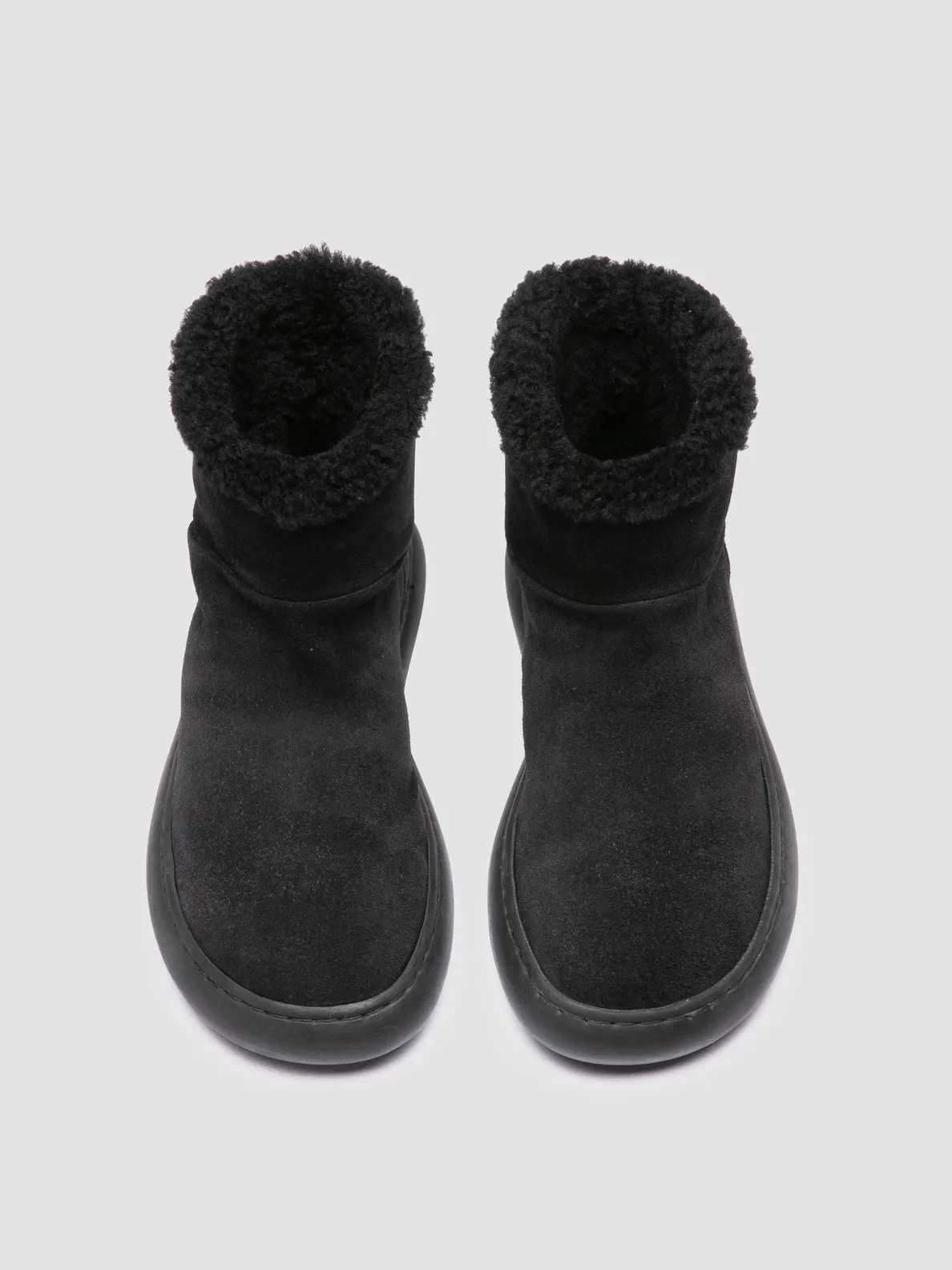 DINGHY 105 - Black Suede Boots