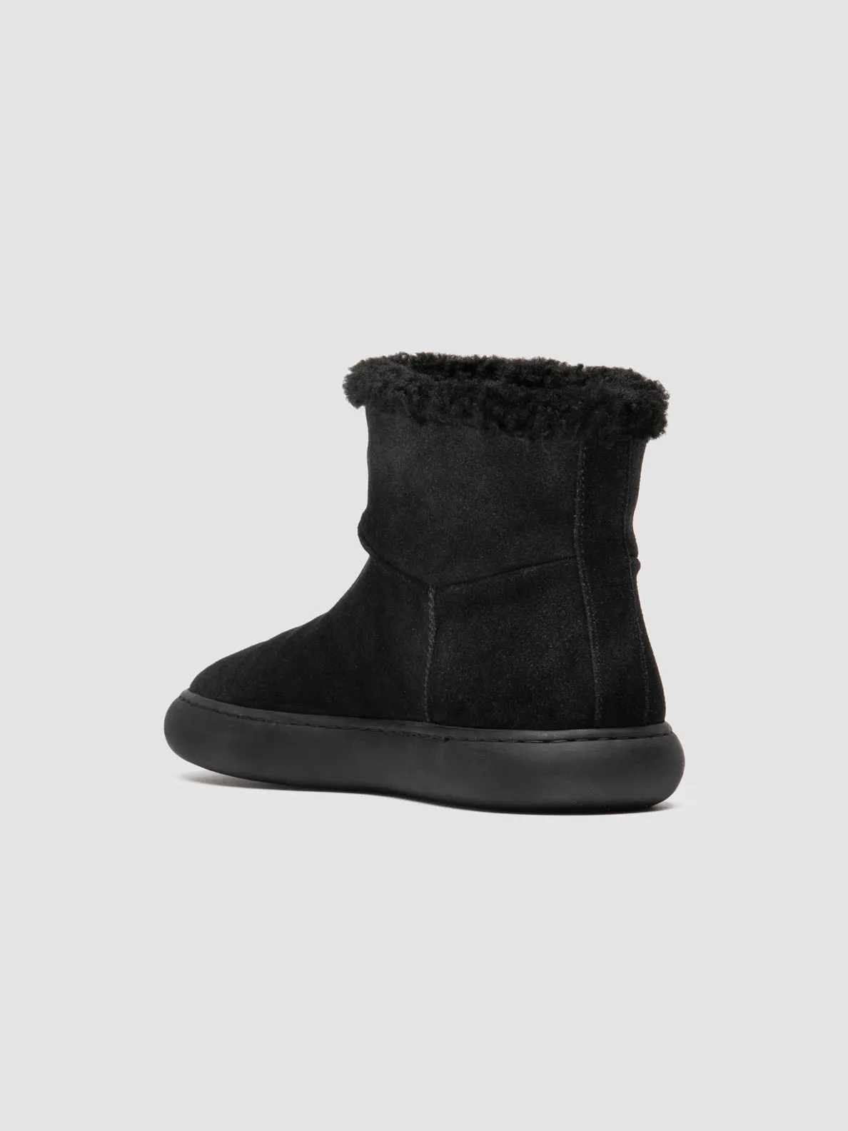 DINGHY 105 - Black Suede Boots