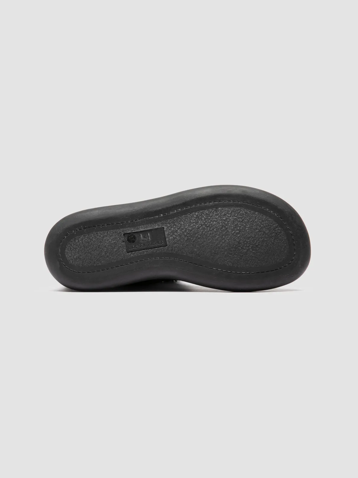 DINGHY 105 - Black Suede Boots