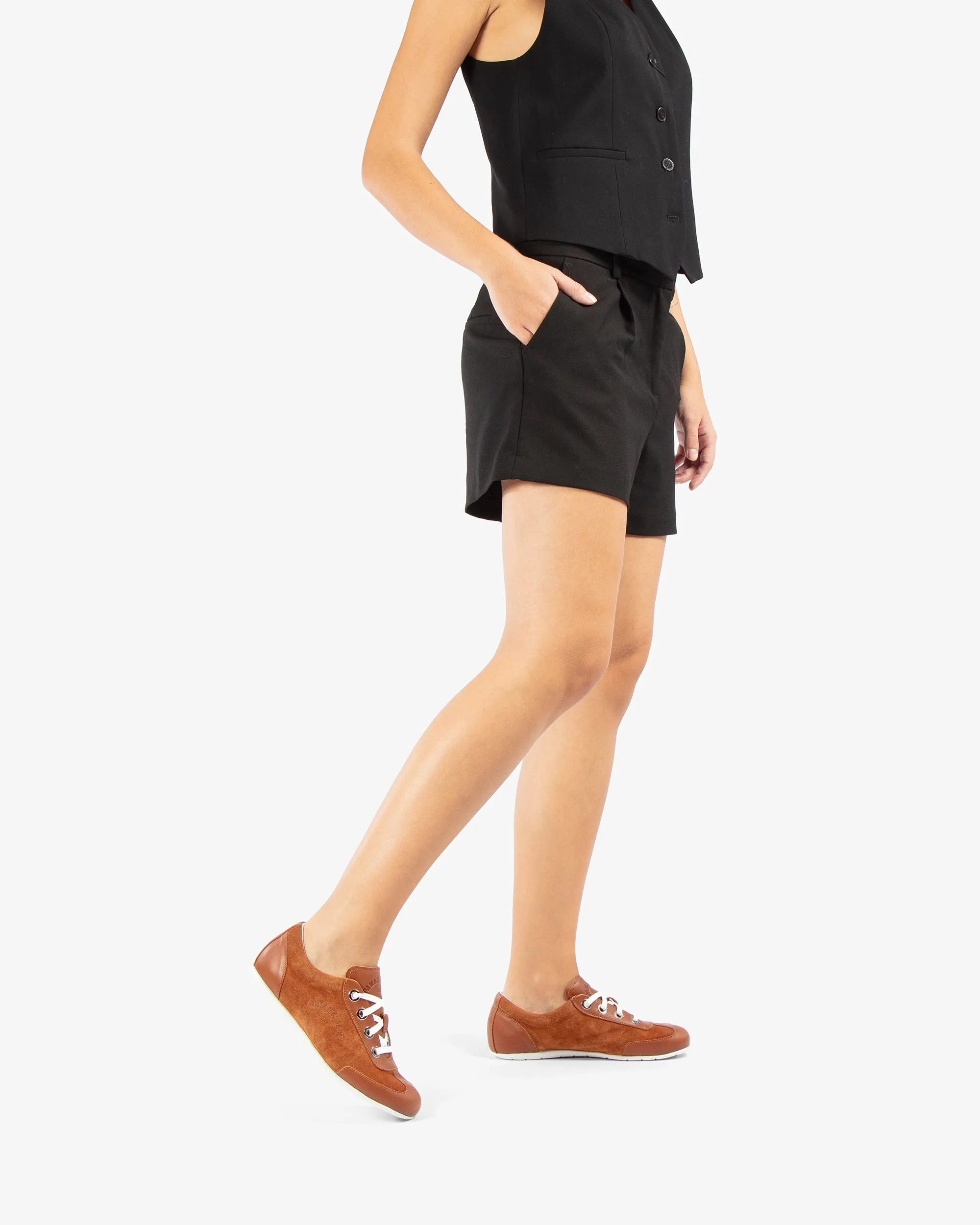 Farum B6 Velour Cuero
