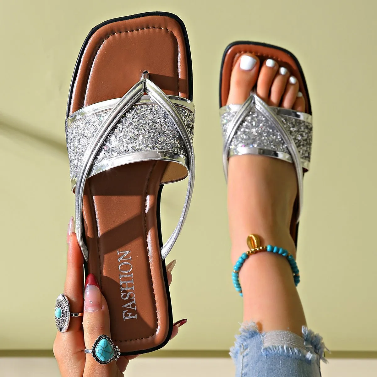 Fashion Plus Size Woven Clip Toe Fashion Shoes