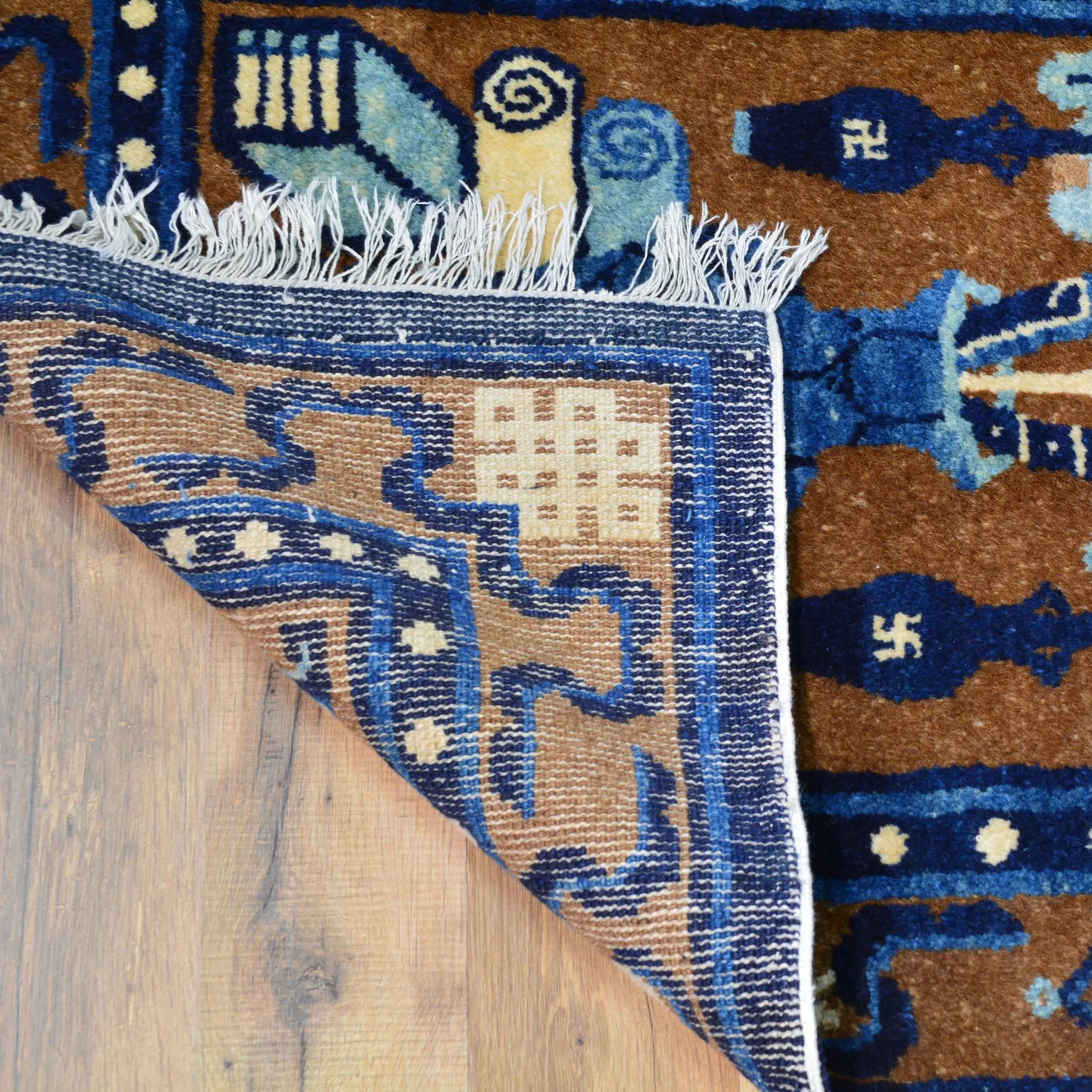 Hand-Knotted Vintage Nepalese Traditional Handmade Wool Rug (Size 2.2 X 4.5) Cwral-10533