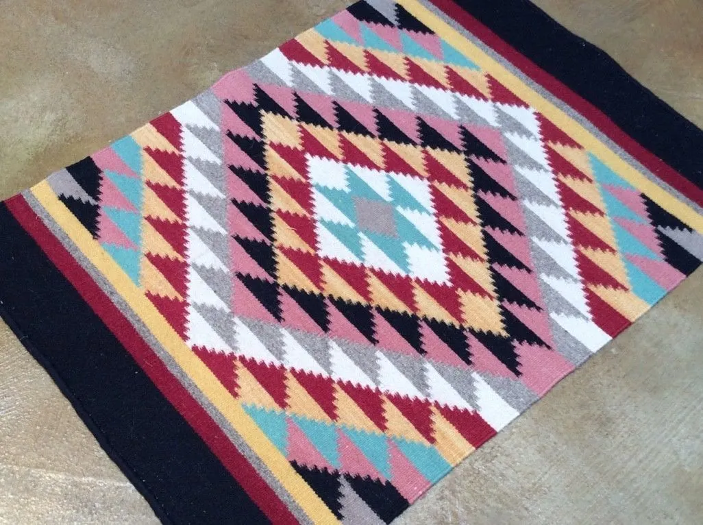 Hand-Woven Fine Southwestern Design Handmade Wool Rug (Size 2.2 X 3.0) Brrsf-1725