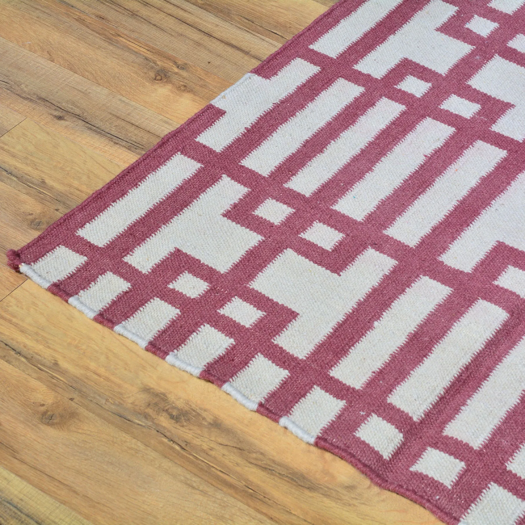 Hand-Woven Modern Reversible Dhurrie Kilim Handmade Wool Rug (Size 3.0 X 5.2) Brral-5115