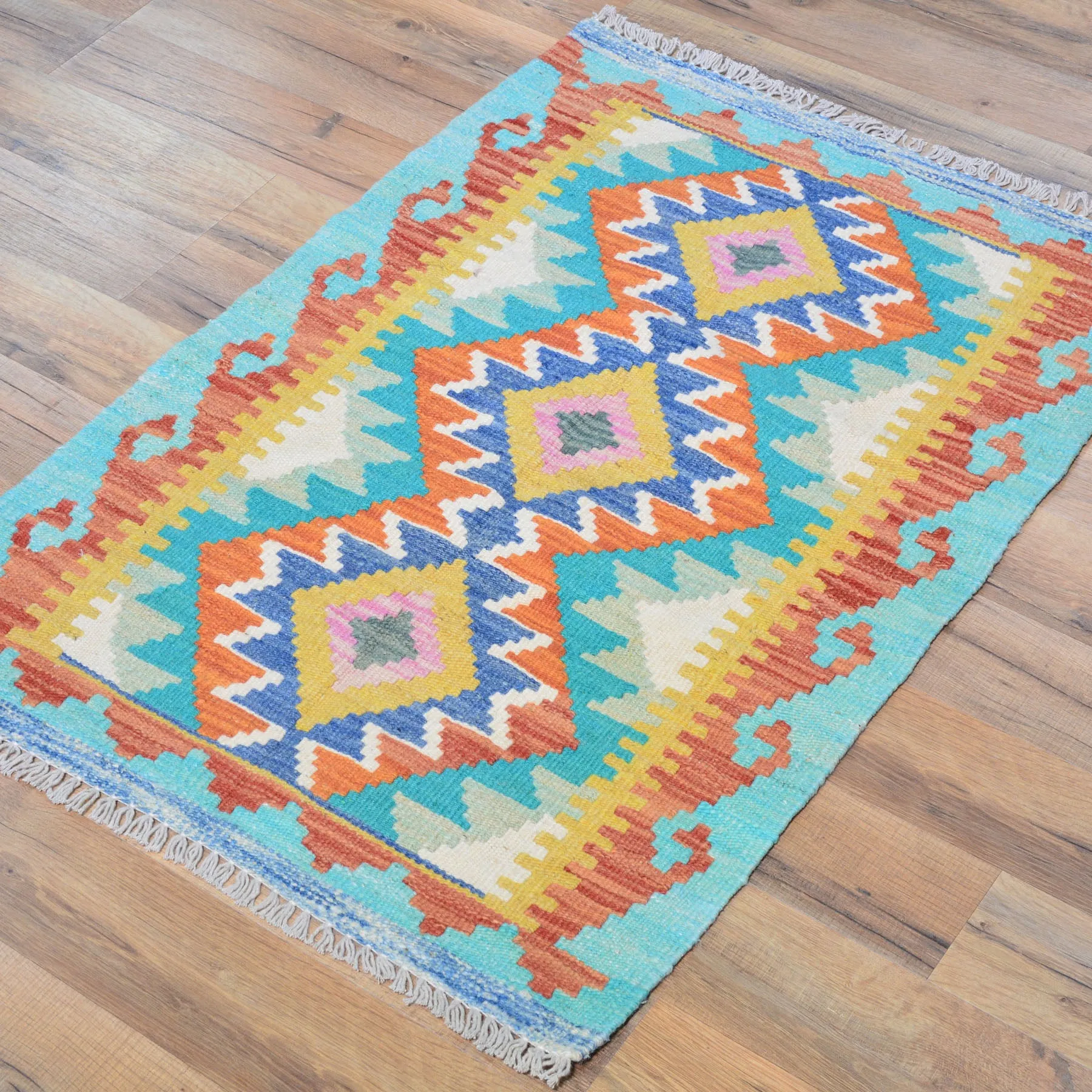 Hand-Woven Southwestern Design Kilim Handmade Wool Rug (Size 2.0 X 2.10) Cwral-9453