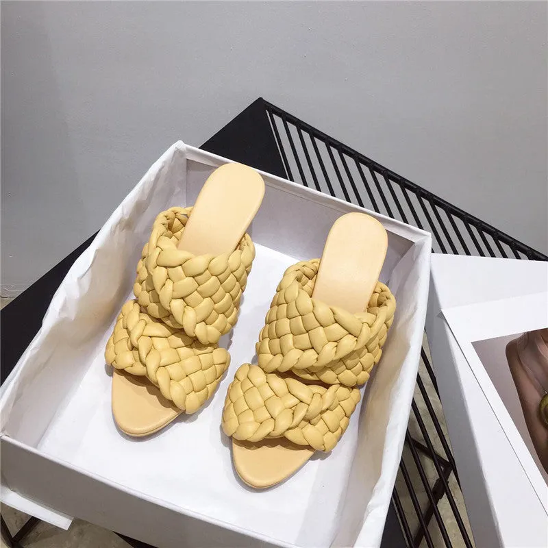 High heel woven slippers
