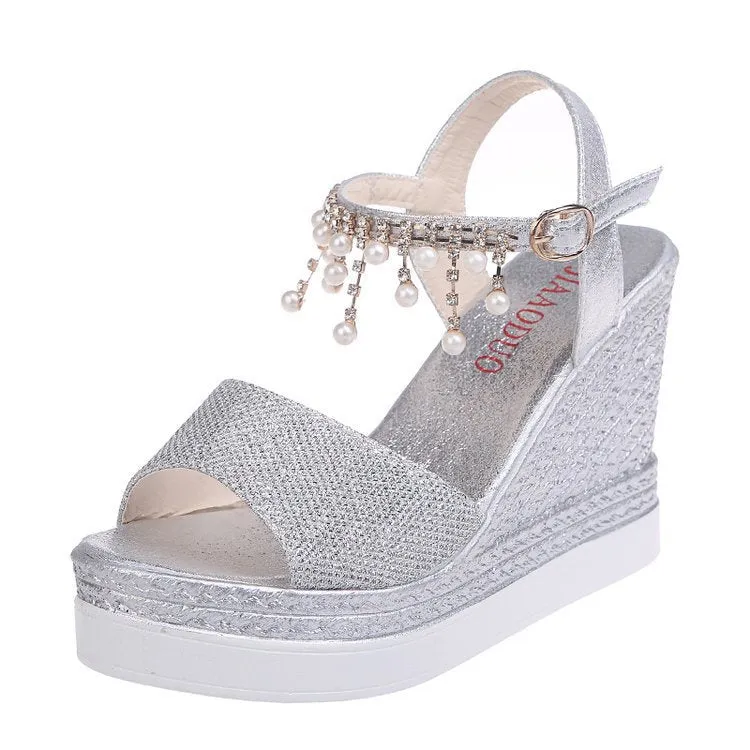 High-heeled platform sandals
