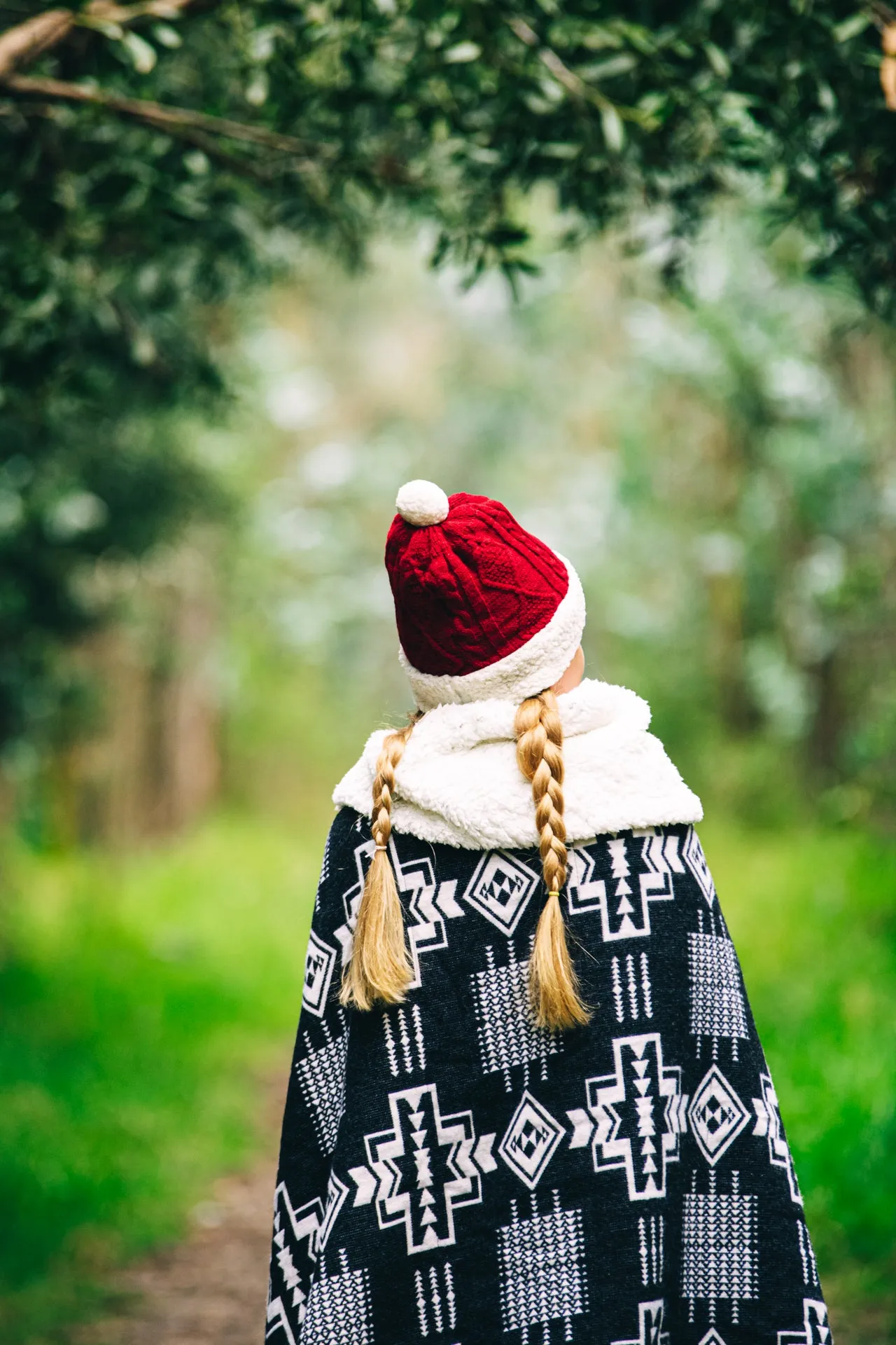 Inca Aztec Sherpa Warm Blanket | Obsidian Black
