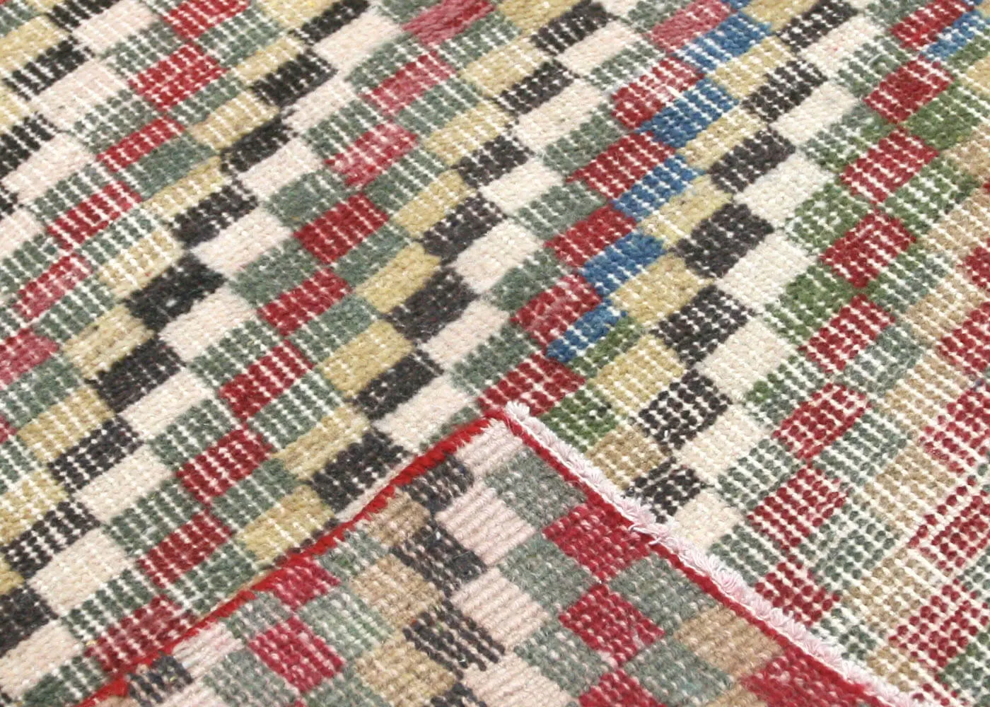 Vintage Turkish Mid-Century-Modern Rug - 5'10" x 10'6"