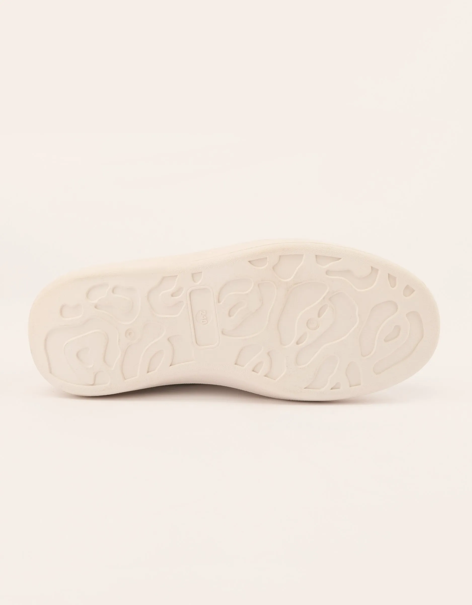 Women Pure Elegance White Sneakers