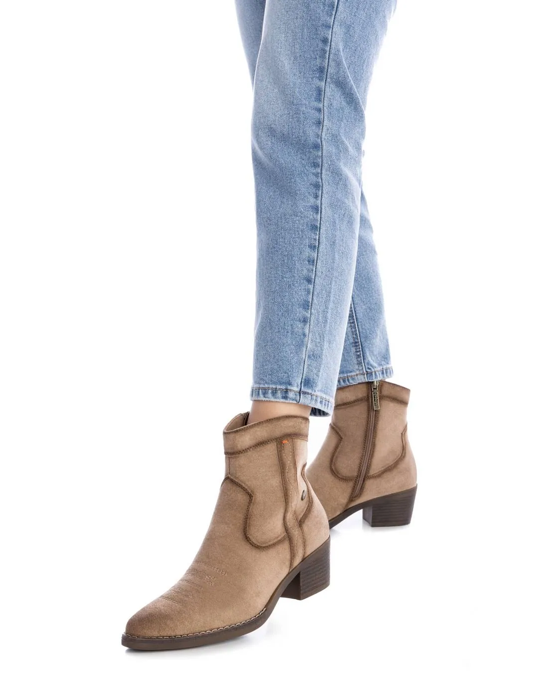 XTI Women's Italian Western Suede Booties By XTI 172126